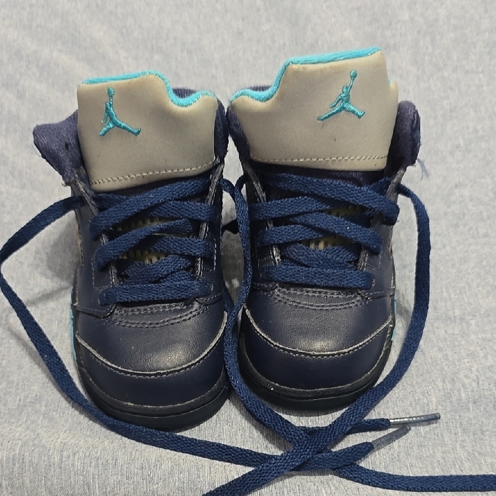 Kids Navy Blue Jordan Sneakers